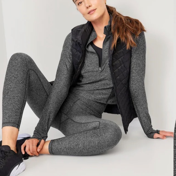 NWT OLD NAVY Cloud+ 1/4-Zip Pullover Color: Dark Heathered Gray - Picture 3 of 5